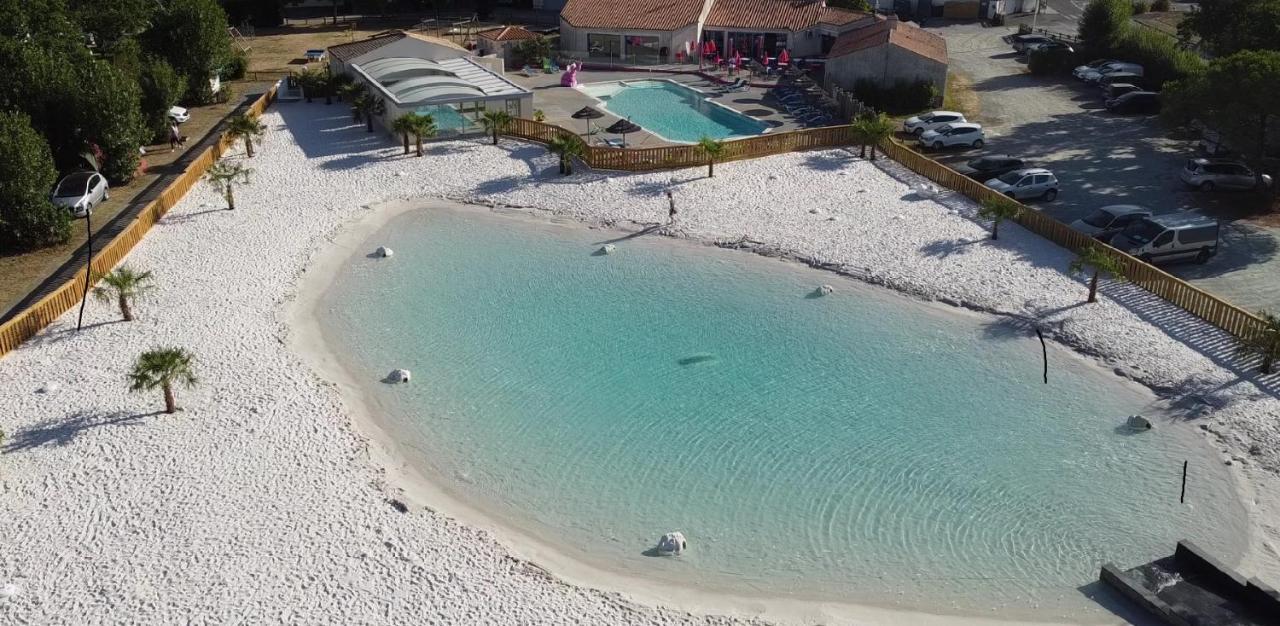 Camping Le Bois Joli Hotel ภายนอก รูปภาพ