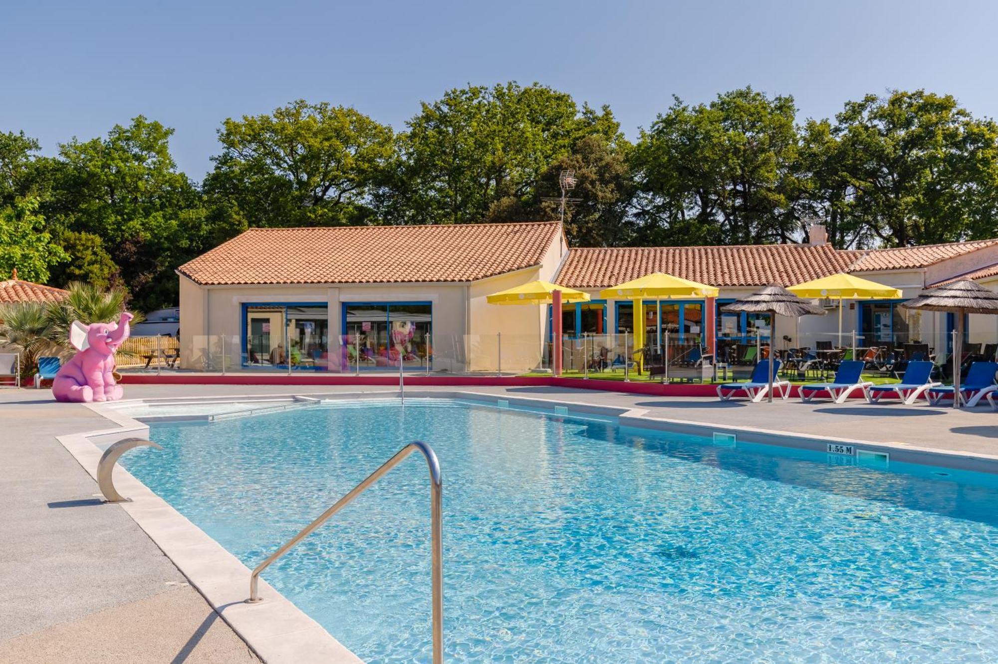 Camping Le Bois Joli Hotel ภายนอก รูปภาพ